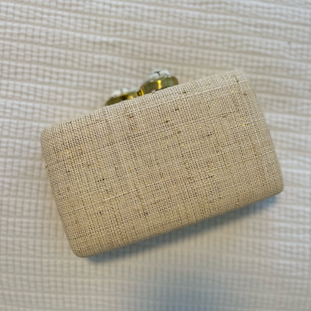 Kayu Design “Jen” clutch